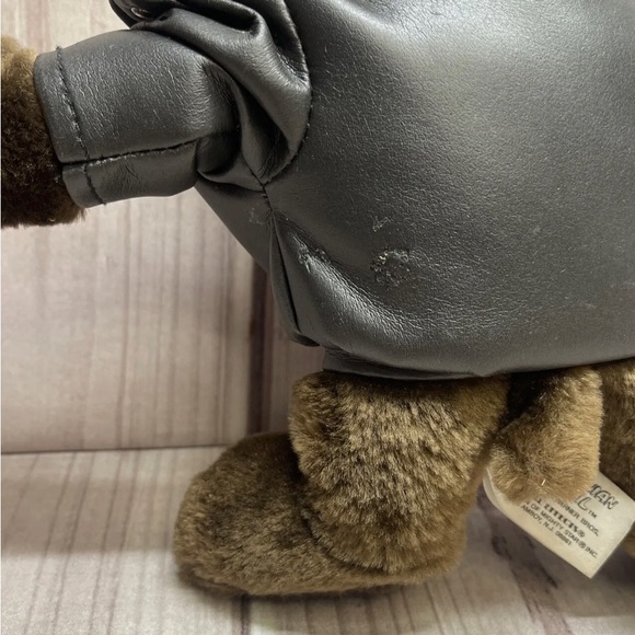 Looney Tunes ‘03 Rude Taz 11” Plush Fart Burp + Tasmanian Devil in Biker Jacket - Picture 11 of 11